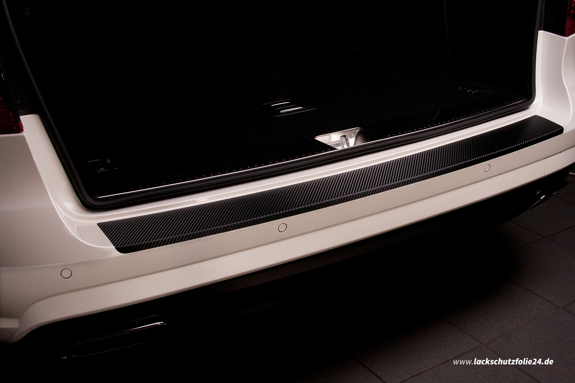 3D Ladekantenschutz Auto Stoßstangenschutz Lackschutzfolie Carbon Folie  Schwarz Heckstoßstangenschutz Aufkleber 90 cm x 7,0 cm
